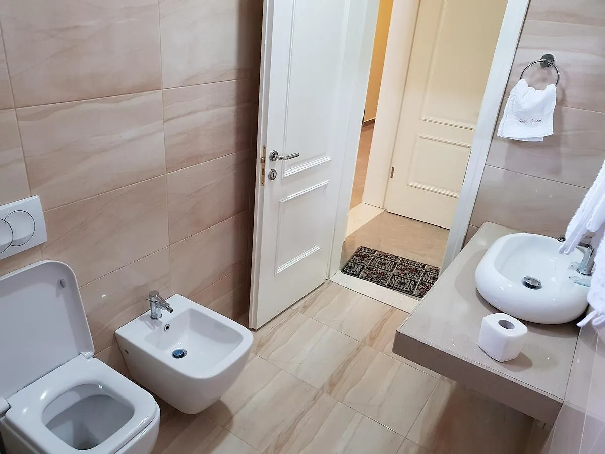 Crystal Hotel Durres