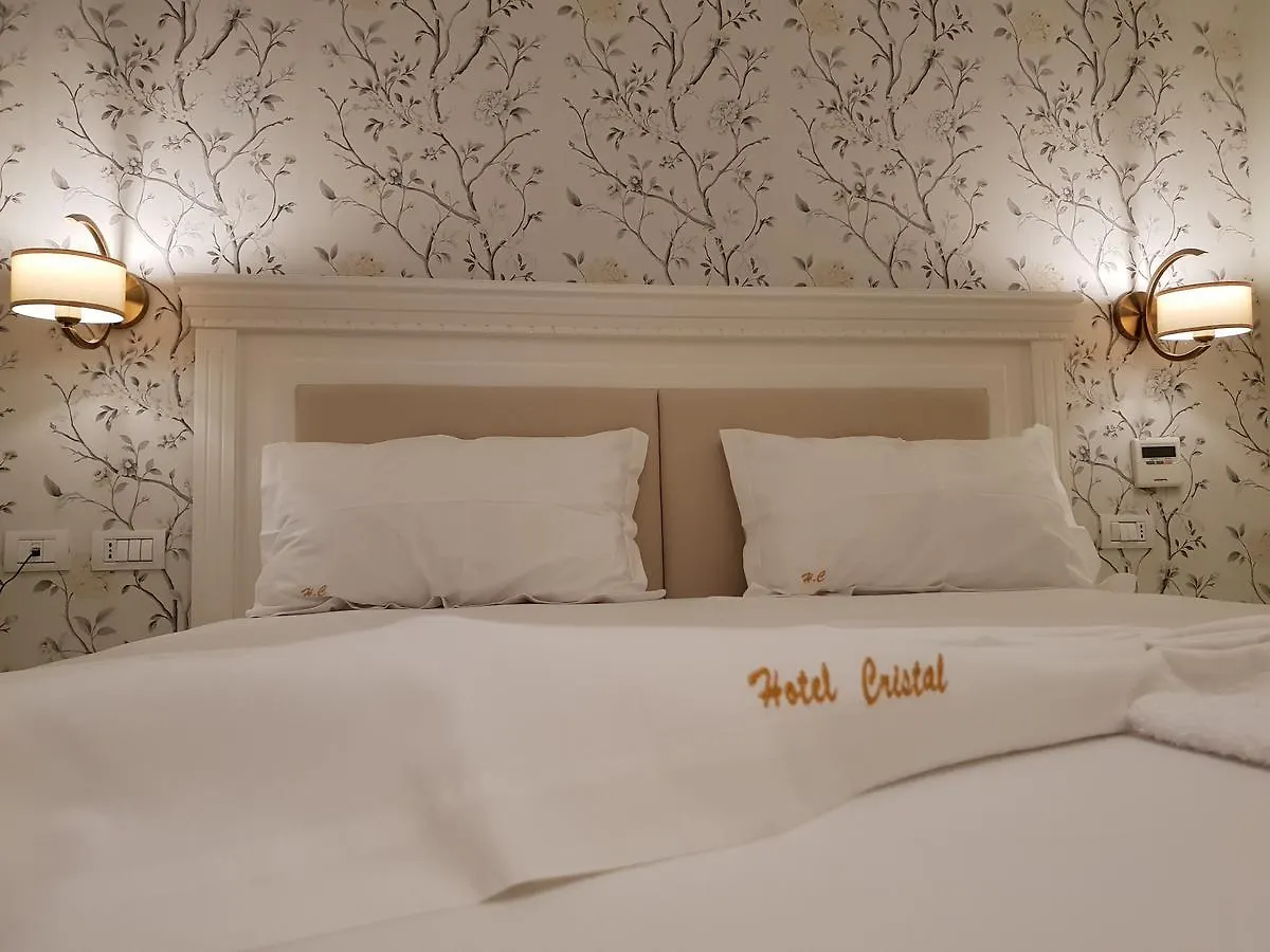Crystal Hotel Durres