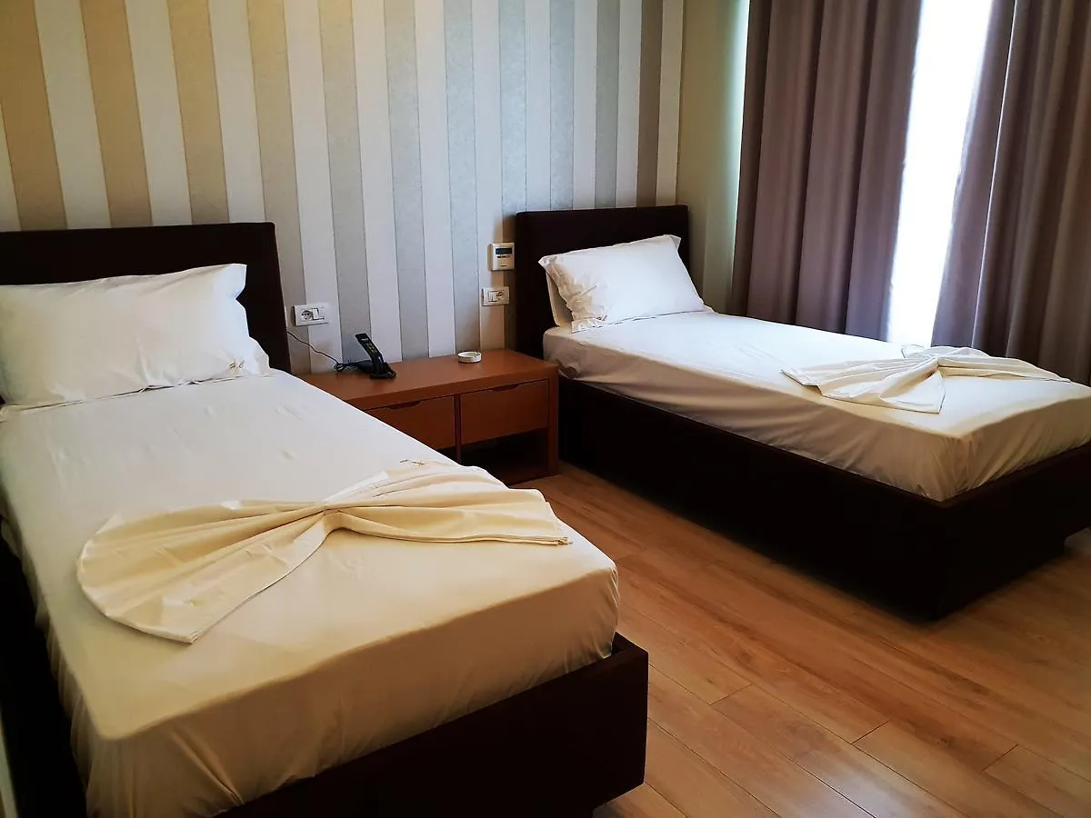Crystal Hotel Durres